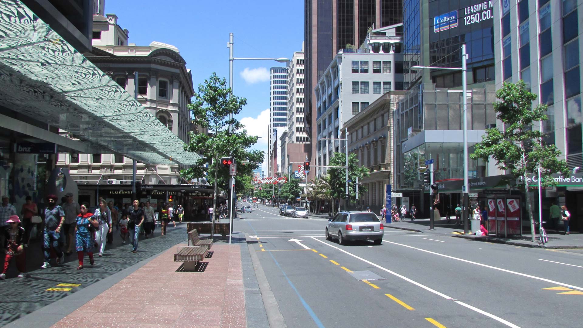 Auckland - Queen Street