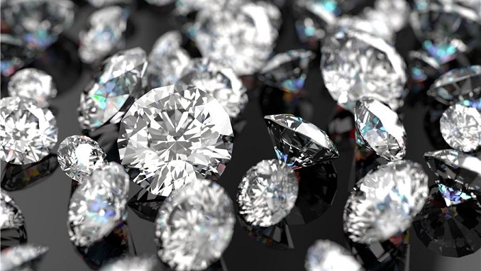 4 Benefits of Buying Diamonds Online