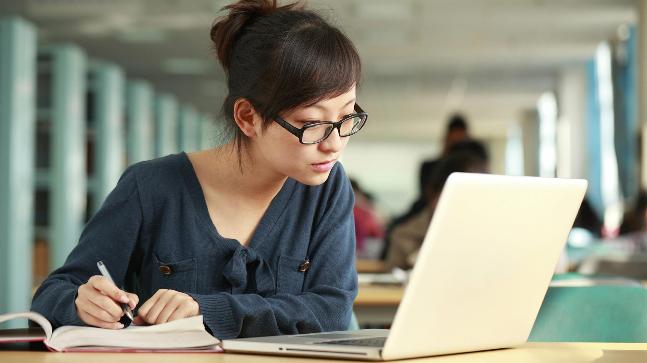 Top 5 Benefits of Online Short Courses in the Modern-Day? - GetHow