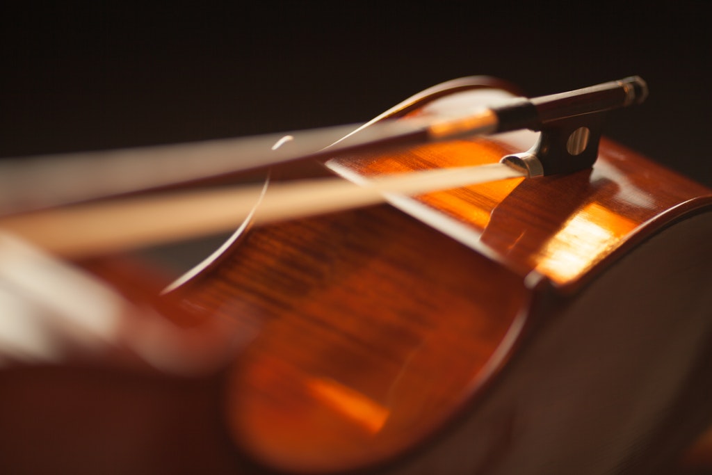 How to Properly Store a Violin Bow?