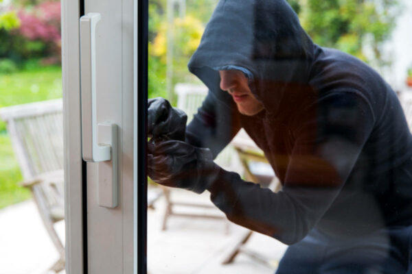 How to Use Technology to Keep Homes Safe and Secure from Intruders