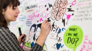 SEO Beyond Keywords: Optimizing Visual Content for Mom Blogs